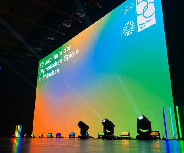 Große Leinwand Green Event Technology Streamt das 50. Jubiläum der Olympischen Spiele